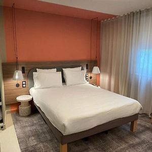 Chambre Accessible aux Personnes à Mobilité Réduite Supérieure Lit King-Size